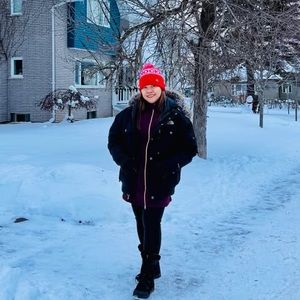 Meet your Posher, Geline